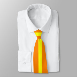 Minimalist Single Yellow Stripe on Gold Tie