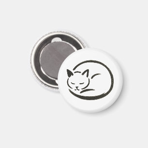 Minimalist Sleeping Cat – Brush Design on Magnet