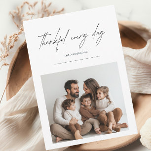 Minimalist Thankful Every Day Thanksgiving Photo 