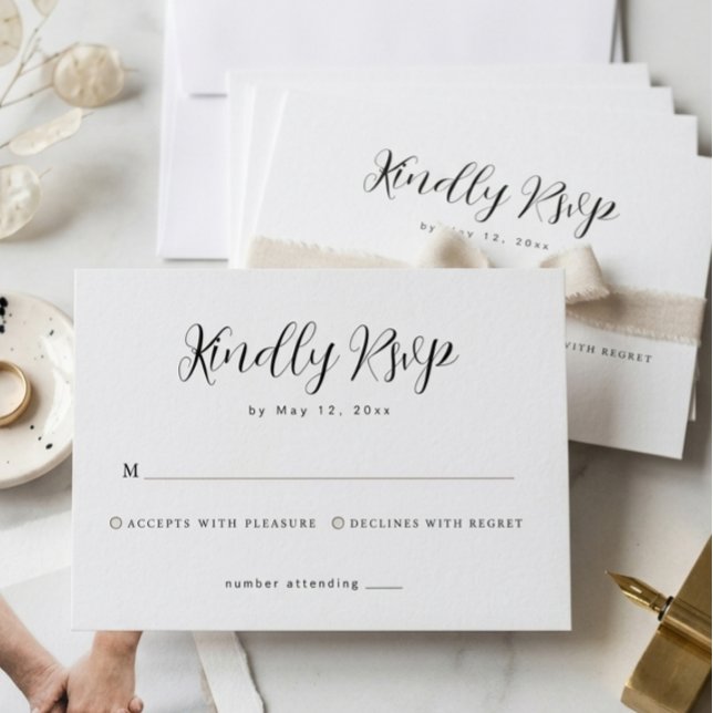  Minimalist Wedding RSVP Response Card (Creator Uploaded)
