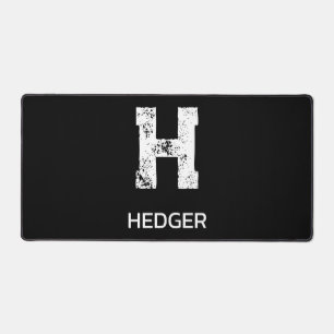 MINIMALIST WHITE ONE LETTER MONOGRAM NAME BLACK DESK MAT