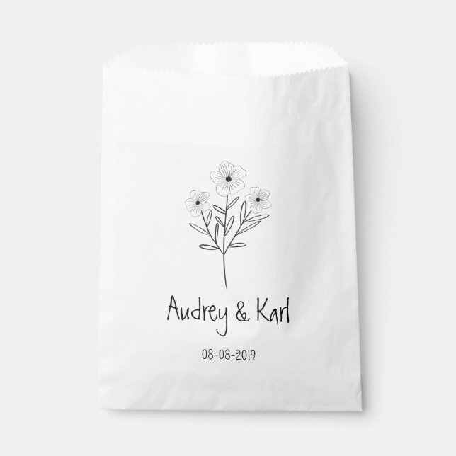 Minimalist Wildflowers Wedding Monogram Design Favour Bags (Front)