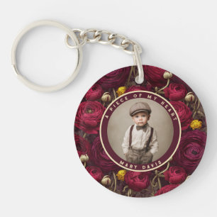 Minimalistic family photo keychain Ranunculus