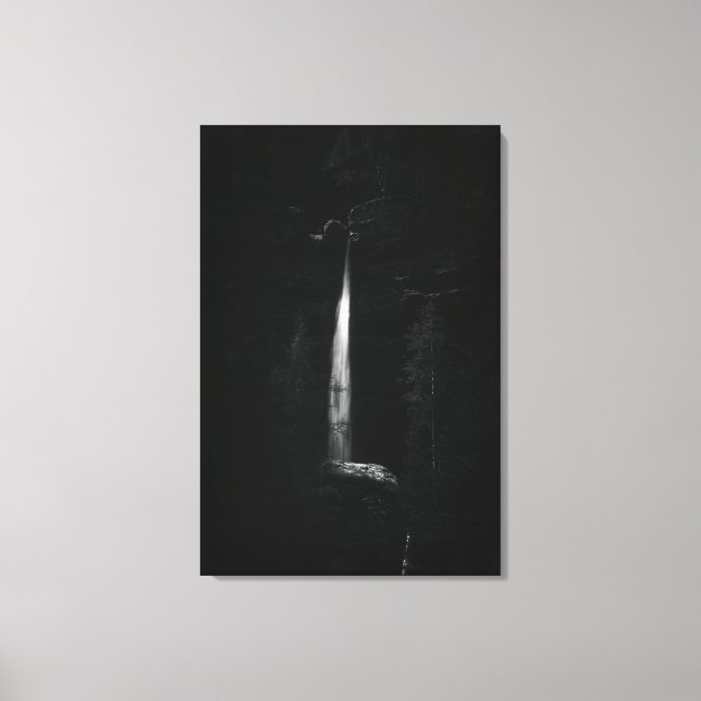 Minimalistic waterfall Peričnik Slovenia Canvas Print (Front)