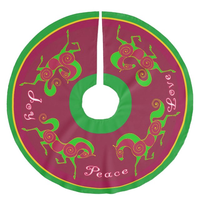 Mink Holidaze 2017 Horse Christmas Tree Skirt (Front)