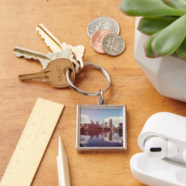Minneapolis Minnesota  Key Ring (Desk)