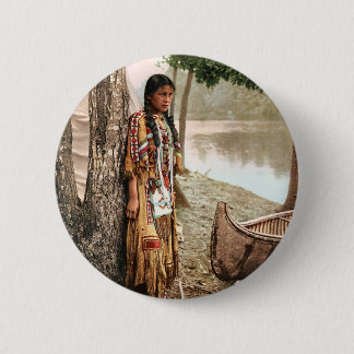 Minnehaha 1897 6 cm round badge