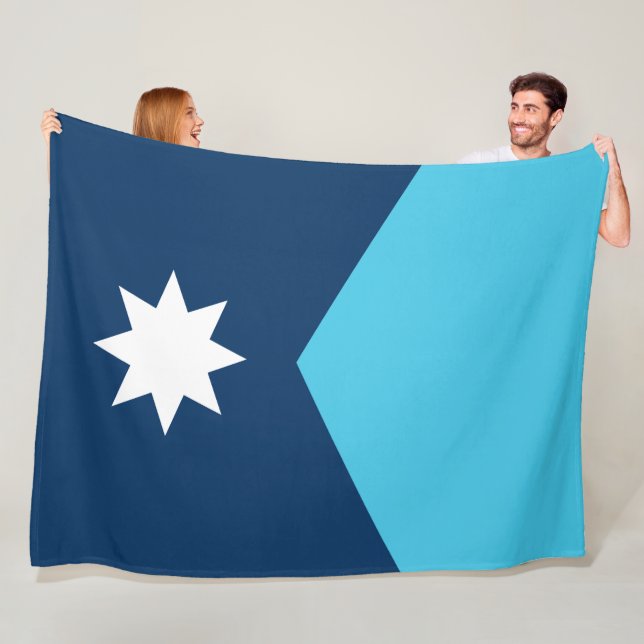 Minnesota State Flag Fleece Blanket (In Situ)