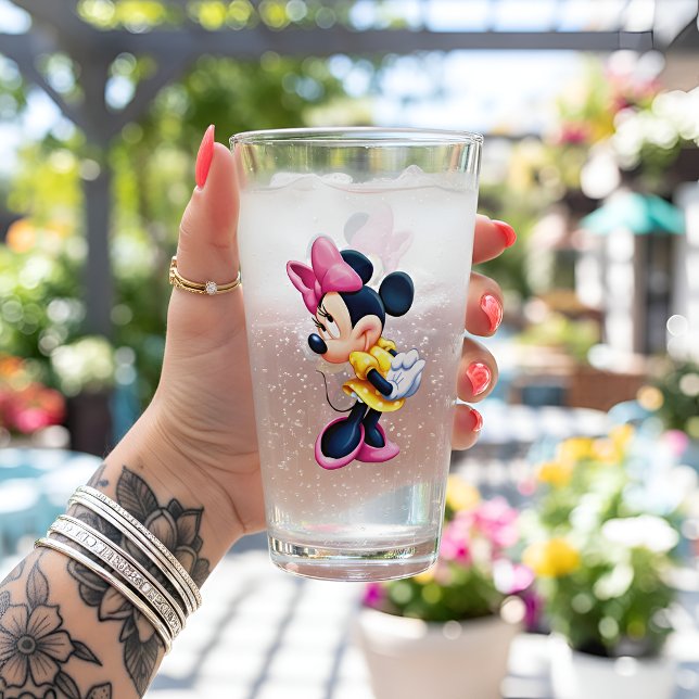 Minni Glass (Creator Uploaded)