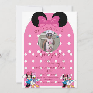 Minnie Mouse birthday invitations theme