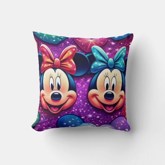 Minnie's Magical Daydream Cushion (Front)