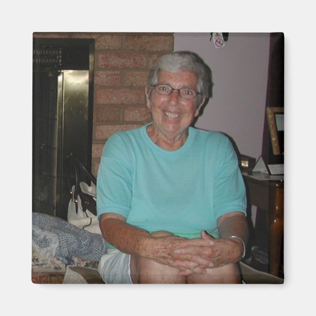 Miriam Magnet (Front)