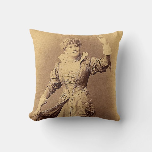 Miss Ellen Terry as Beatrice Cushion (Front)