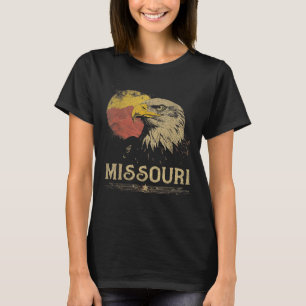 Missouri - love nature vintage hiking 70s 80s T-Shirt
