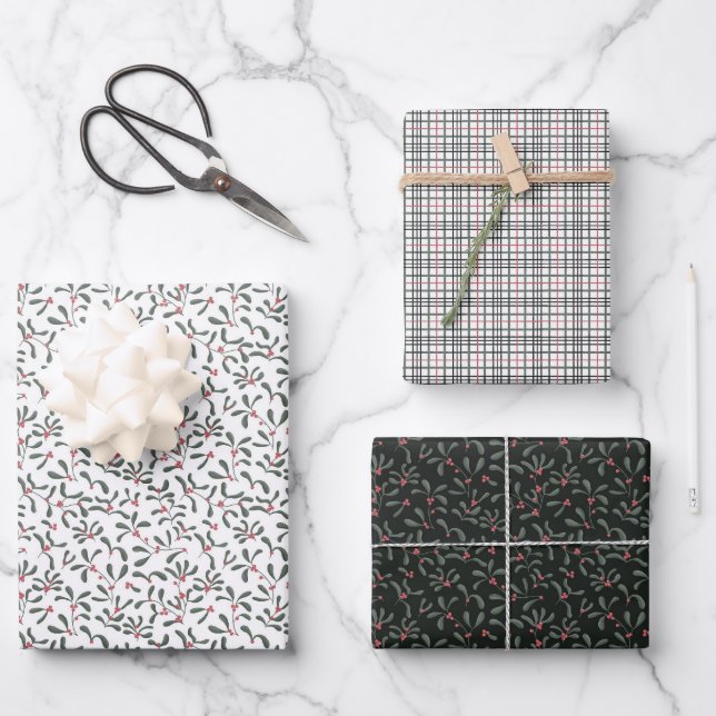 Mistletoe and Classic Plaid Chic Holiday Wrap Set Wrapping Paper Sheet (Front)