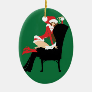Mistletoe Oval Ornament