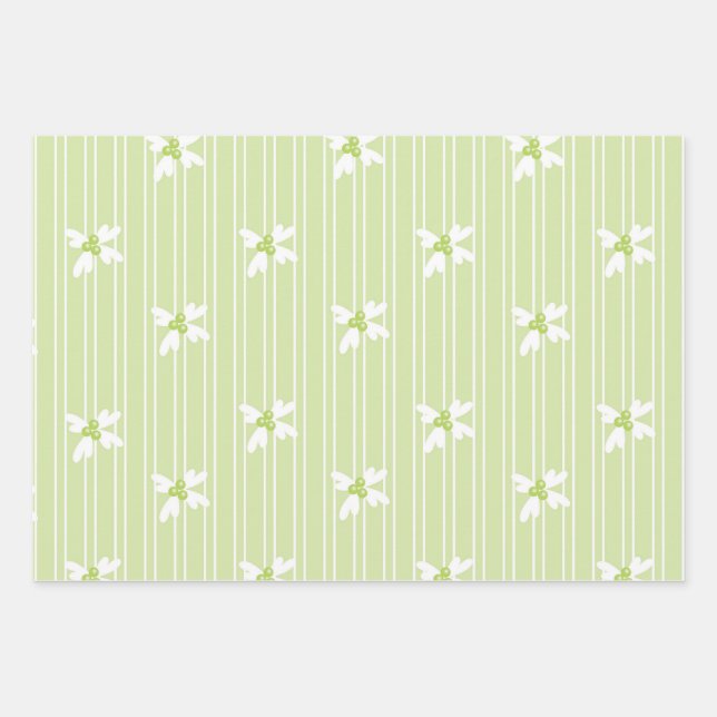 Mistletoe Wrapping Paper Sheet (Front)
