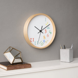 mixed/thrown colour numbers clock