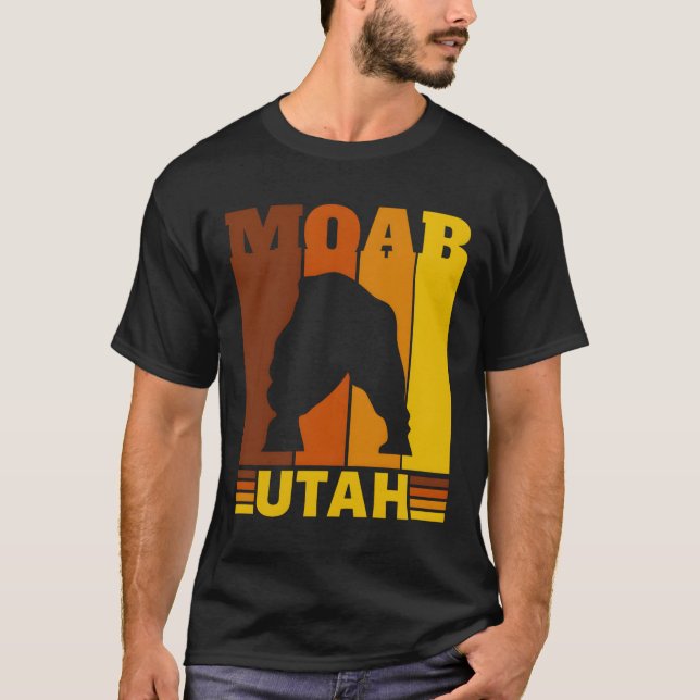 Moab Utah � Spirit of Australia T-Shirt (Front)