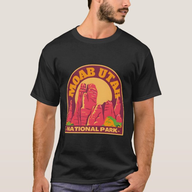 Moab Utah � Spirit of Australia T-Shirt (Front)