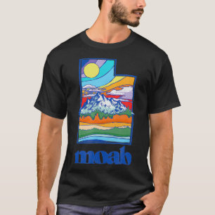 Moab Utah Vintage Nature Outr Graphic T-Shirt