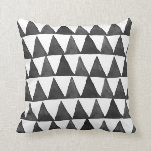 Mod Geometric Triangles Cushion