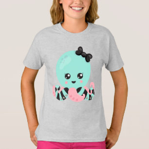 Model is 4’5” and is wearing a medium T-Shirt