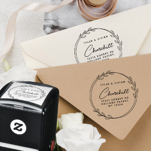Moden Minimalist Wreath Couple Return Address Self-inking Stamp