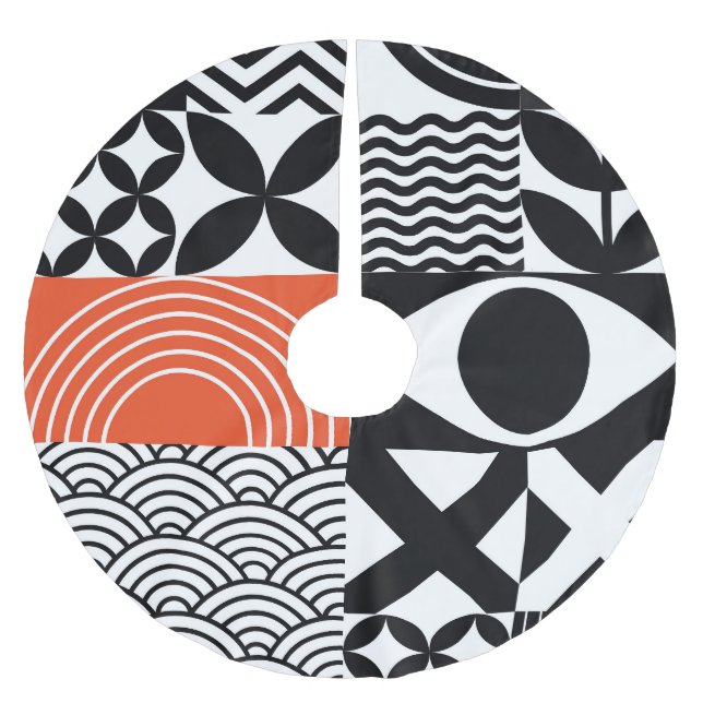 Modern Abstract: Artistic Design Canvas. Brushed Polyester Tree Skirt (Front)