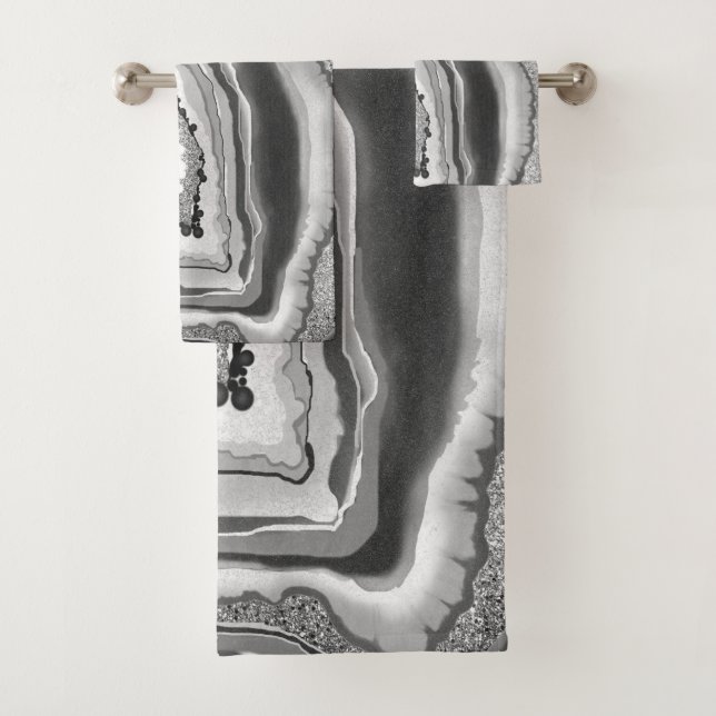 Modern Abstract Black White Agate Geode Gemstone Bath Towel Set (Insitu)