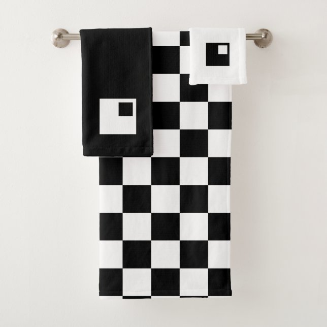 Modern Abstract Black & White Chequered Bath Towel Set (Insitu)