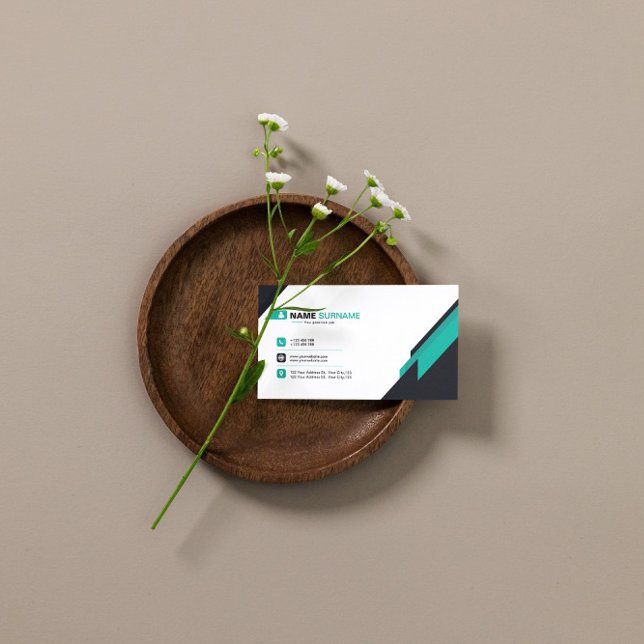 Modern And Simple  Business Card (Creator Uploaded)