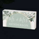 Modern Arch Botanic Greenery wedding table Mr Mrs  Wooden Box Sign<br><div class="desc">Modern Arch Botanic Greenery wedding table Mr Mrs Wooden Box Sign</div>
