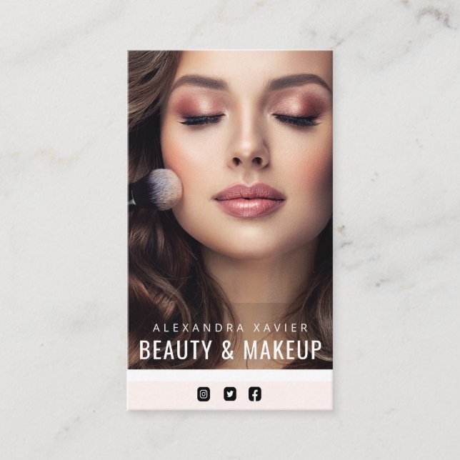 modern beauty and makeup salon business card (Front)