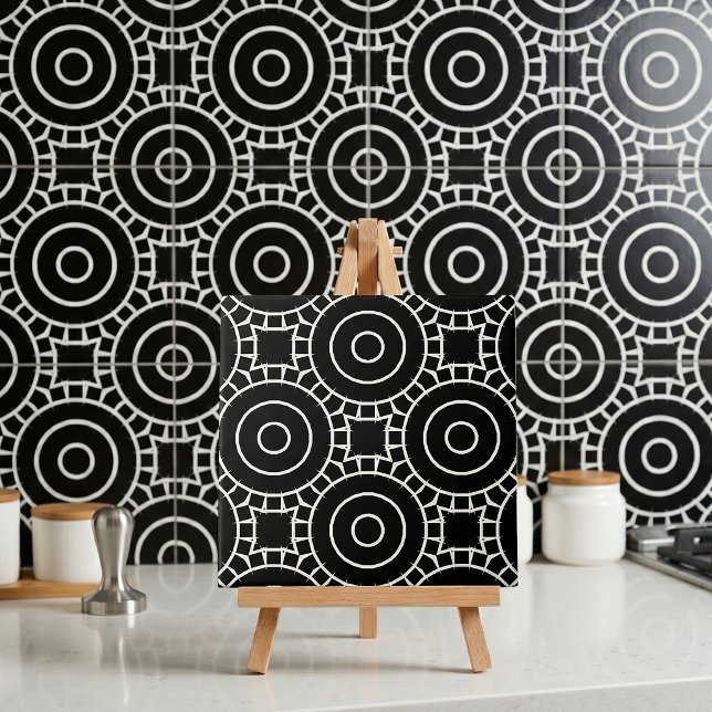 Modern Black and White Geometric Circle Pattern Tile (Creator Uploaded)