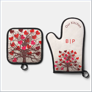 Modern Botanical Heart Our Kitchen Oven Mitt & Pot Holder Set