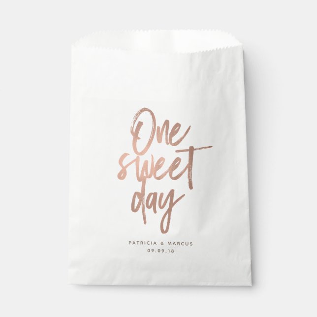 Modern Brush Rose Gold Wedding Favour Bag (Front)