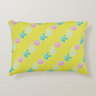 Modern Bud & Flower Bold Pattern Decorative Cushion