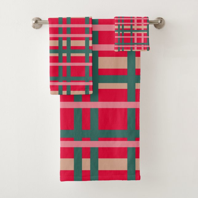 Modern Christmas Plaid Bright Red Green Lines Bath Towel Set (Insitu)