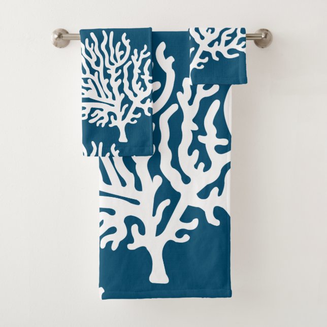 Modern Coastal White Sea Corals & Dark Blue Bath Towel Set (Insitu)
