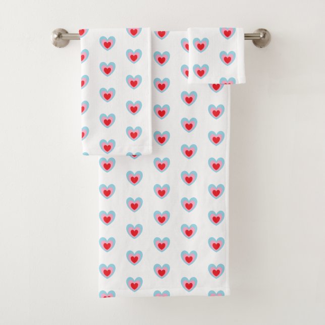 Modern Cute Heart Bath Towel Set (Insitu)