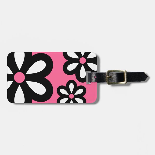 Modern Daisy Personalised Luggage Tag - Pink (Front Horizontal)