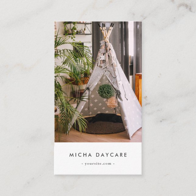  Modern Daycare Babysitter Nursery Childcare  Business Card (Front)