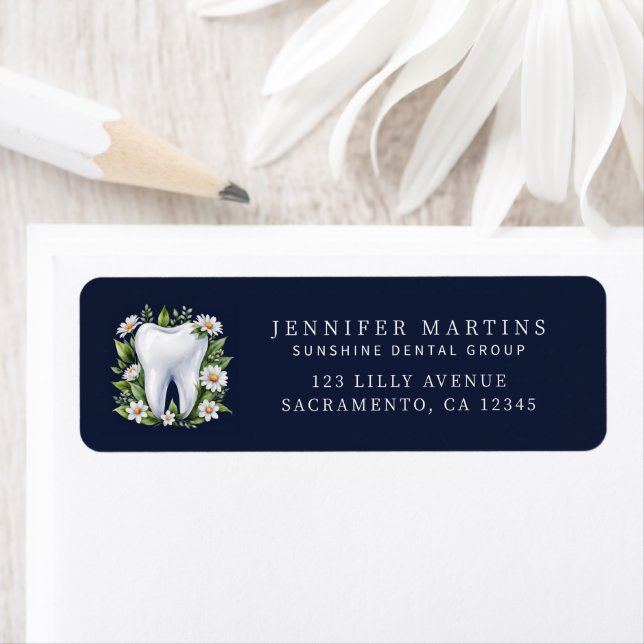 Modern Dentist Logo  (Insitu)