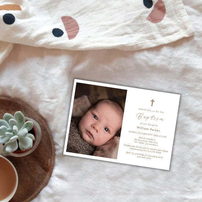 Modern Elegant Gold Cross Baby Photo Baptism Invitation (Modern Elegant Gold Cross Baby Photo Baptism Invitation)