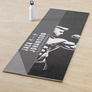 Modern Fitness Trainer Bodybuilding Gym Instructor Yoga Mat