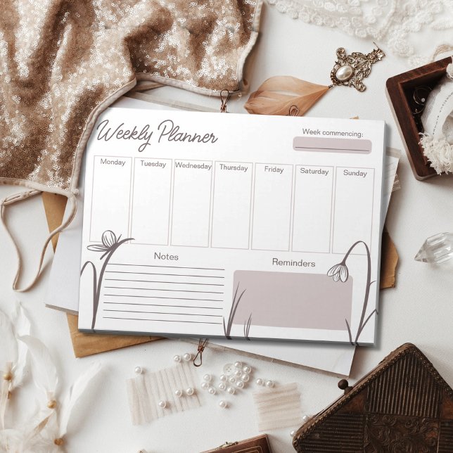 Modern floral mauve weekly planner notepad (Creator Uploaded)