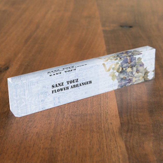  Modern Flower Arranger  Nameplate (Side)