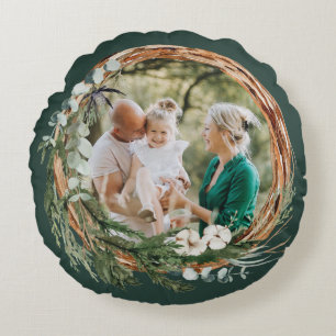 Modern foliage wreath photo Christmas green Round Cushion