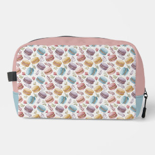 Modern Fun Sweet Macaroons Dopp Kit